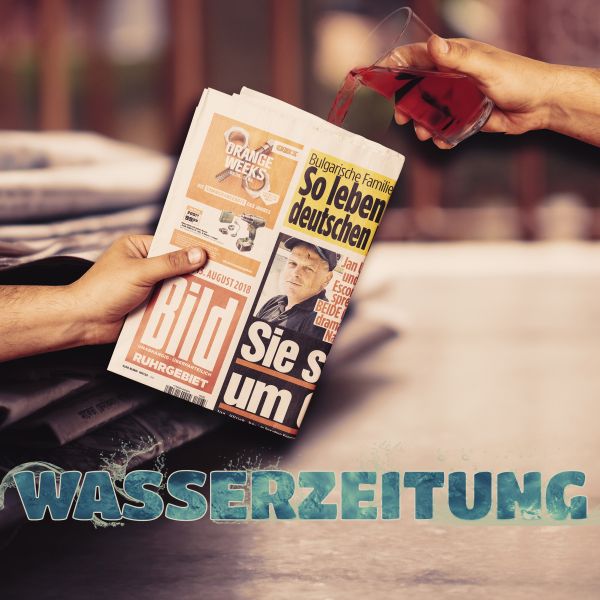 Wasserzeitung Zaubertrick Stand Up